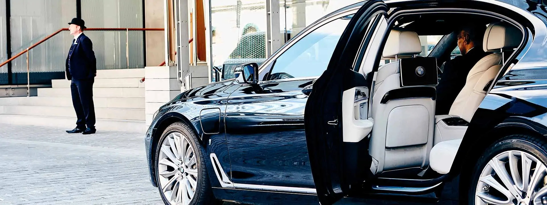 Fast Minicab Service in Esher and Nearby Areas