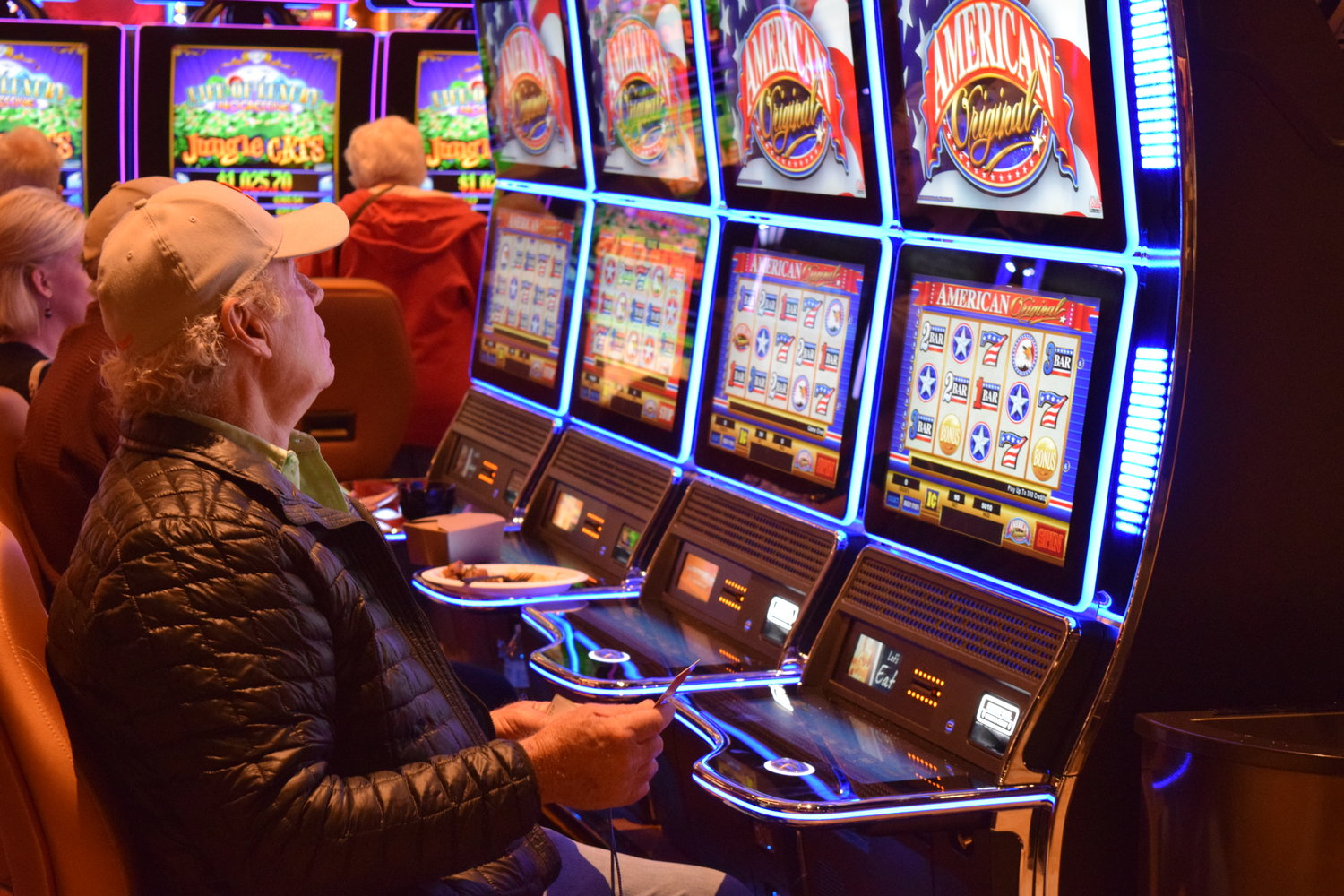 Slot Machine Innovations: From Bonus Features to Interactive Gameplay
