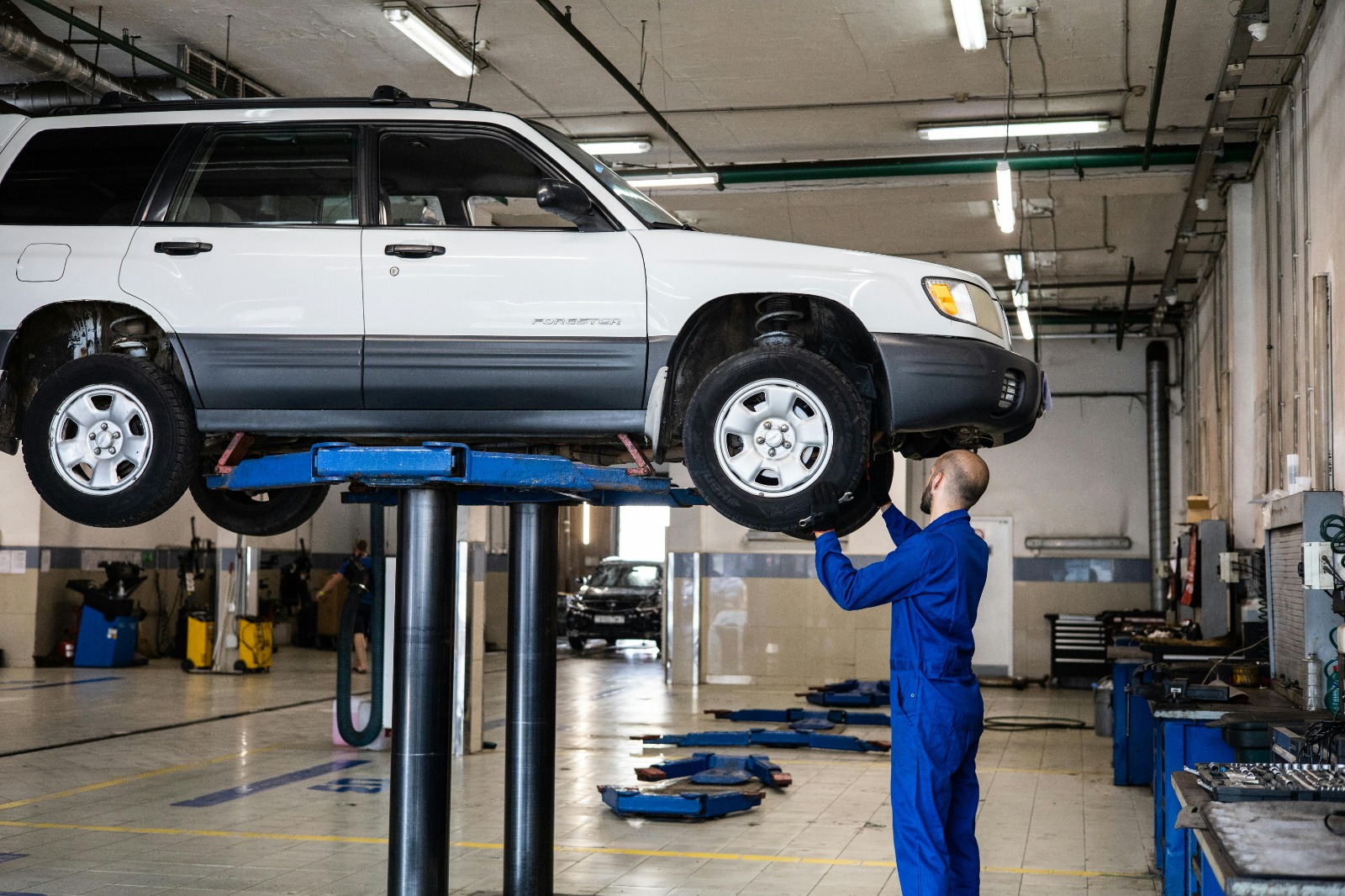 Experienced Mechanic Near Me for Cars and Trucks