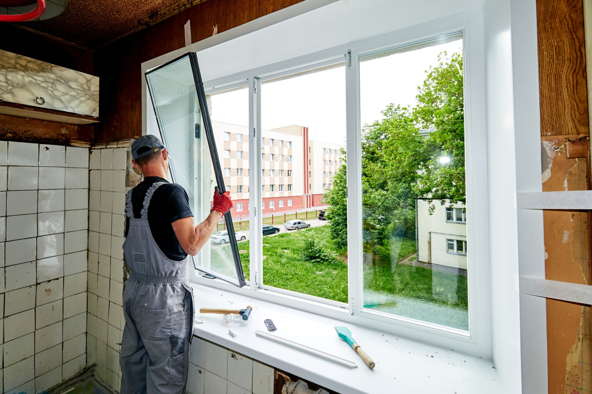 Broken Glass? Get Top Glass Replacement Services in Mount Prospect