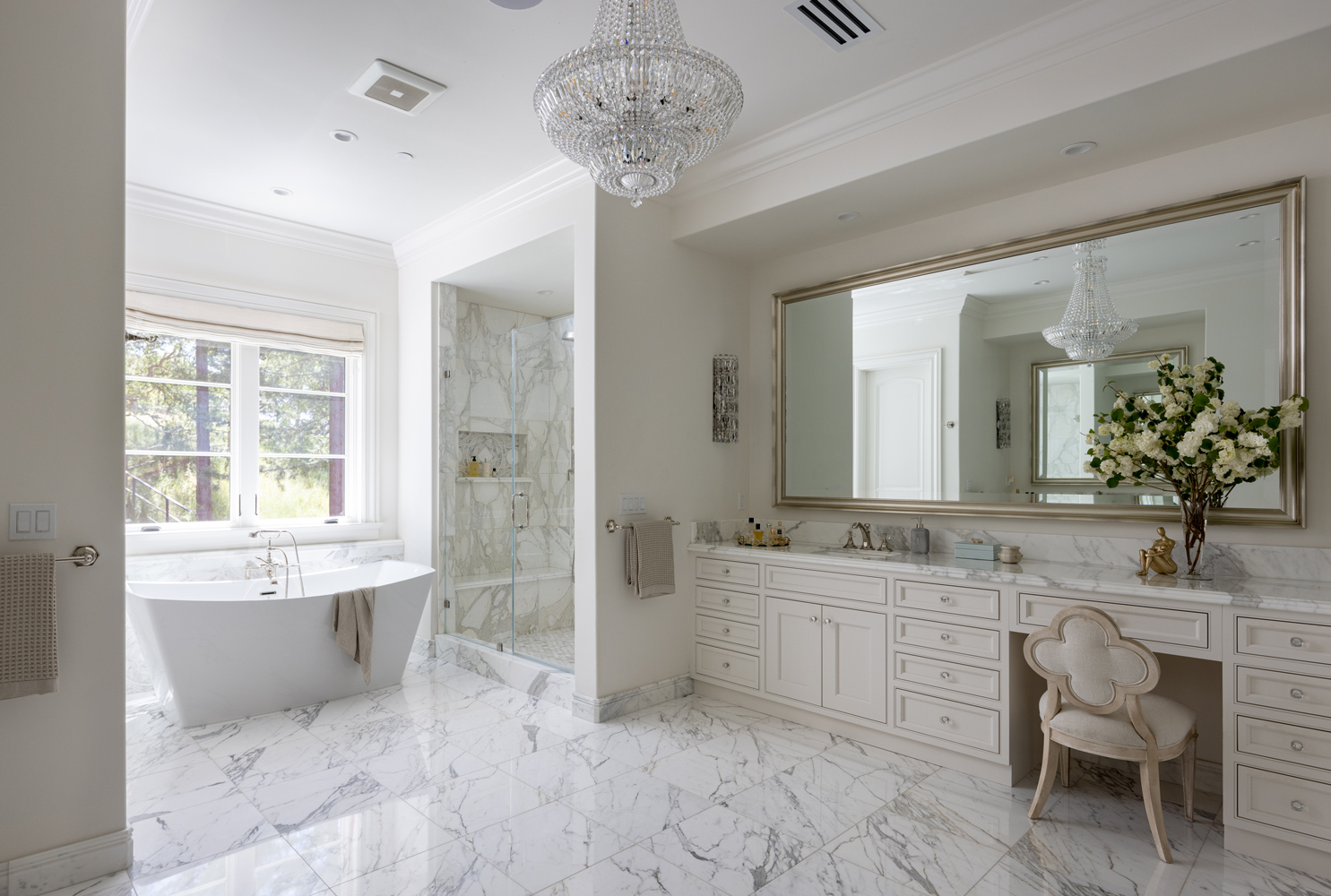 Professional Bath Remodeling Near Me with Free Estimates