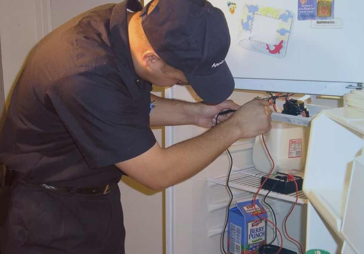 Same-Day Commercial Fridge Repair Service For All Brands — RepairUs