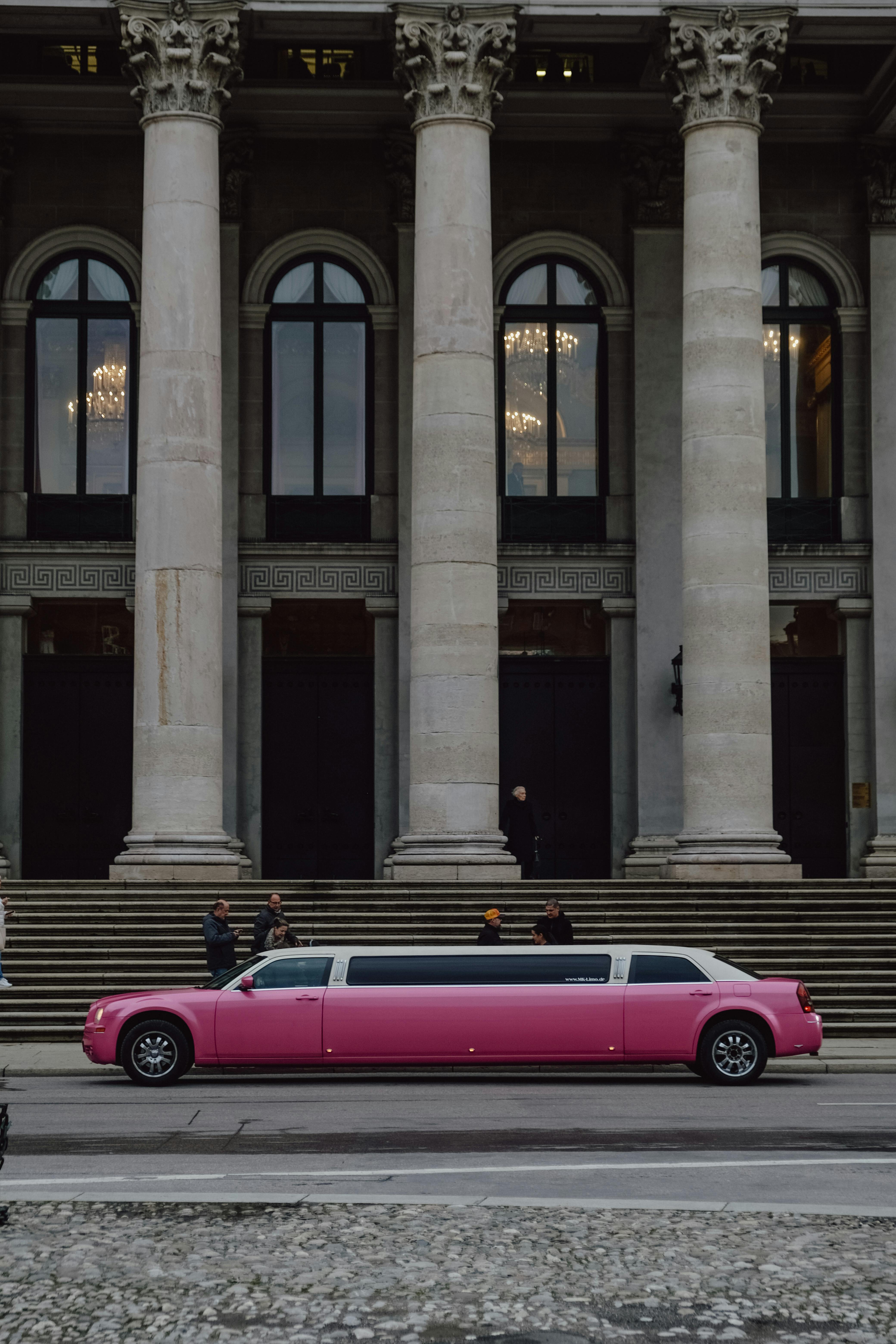 One of the Best Limo Companies in Miami for VIP Travel