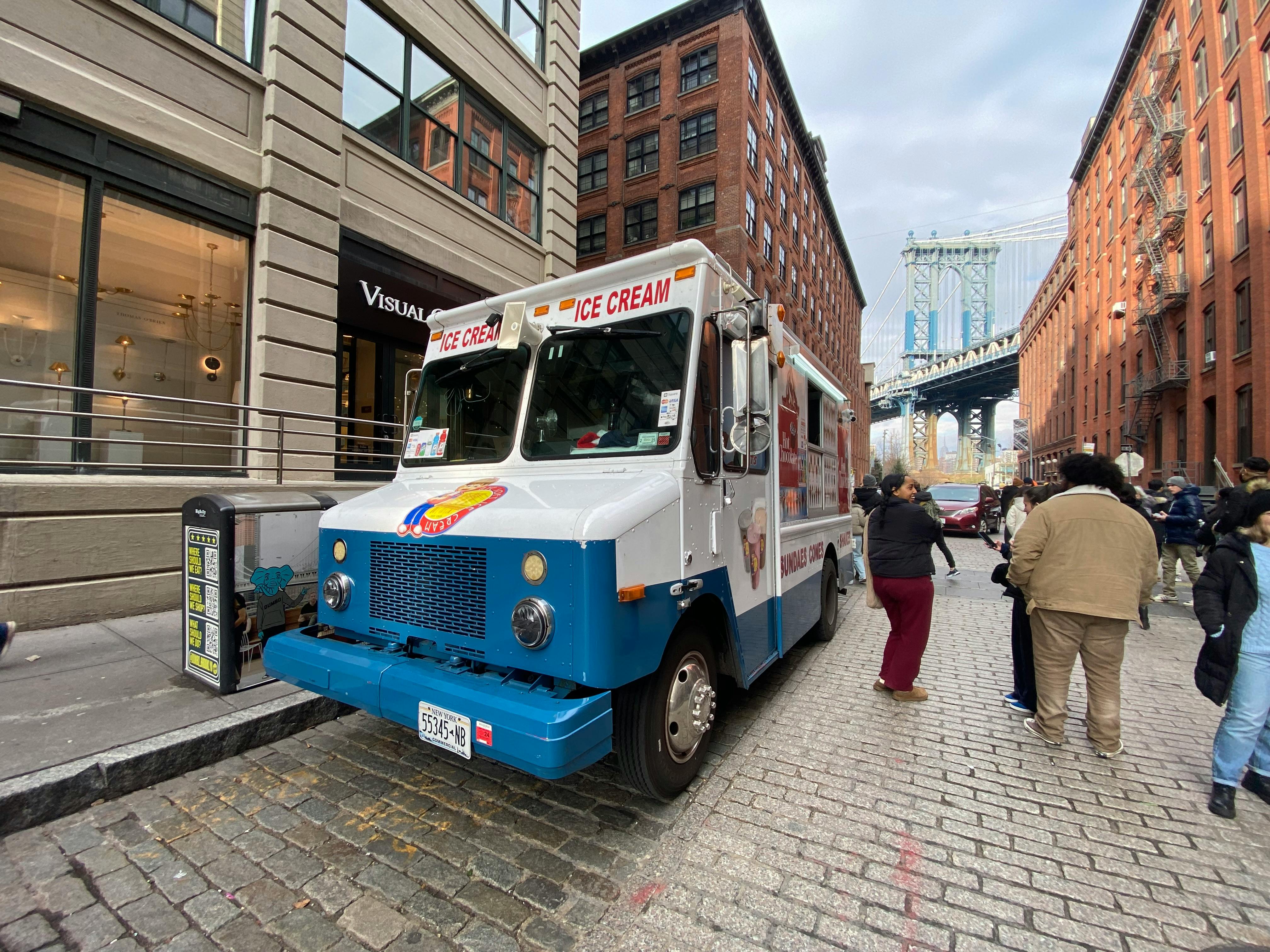 Birthday Party Ice Cream Service: The Coolest Way to Celebrate